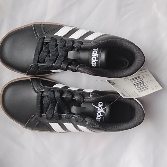 adidas Other - Adidas kids shoes